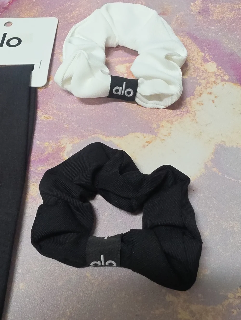 ALO Yoga Pink & Black Hair Accessory Set
